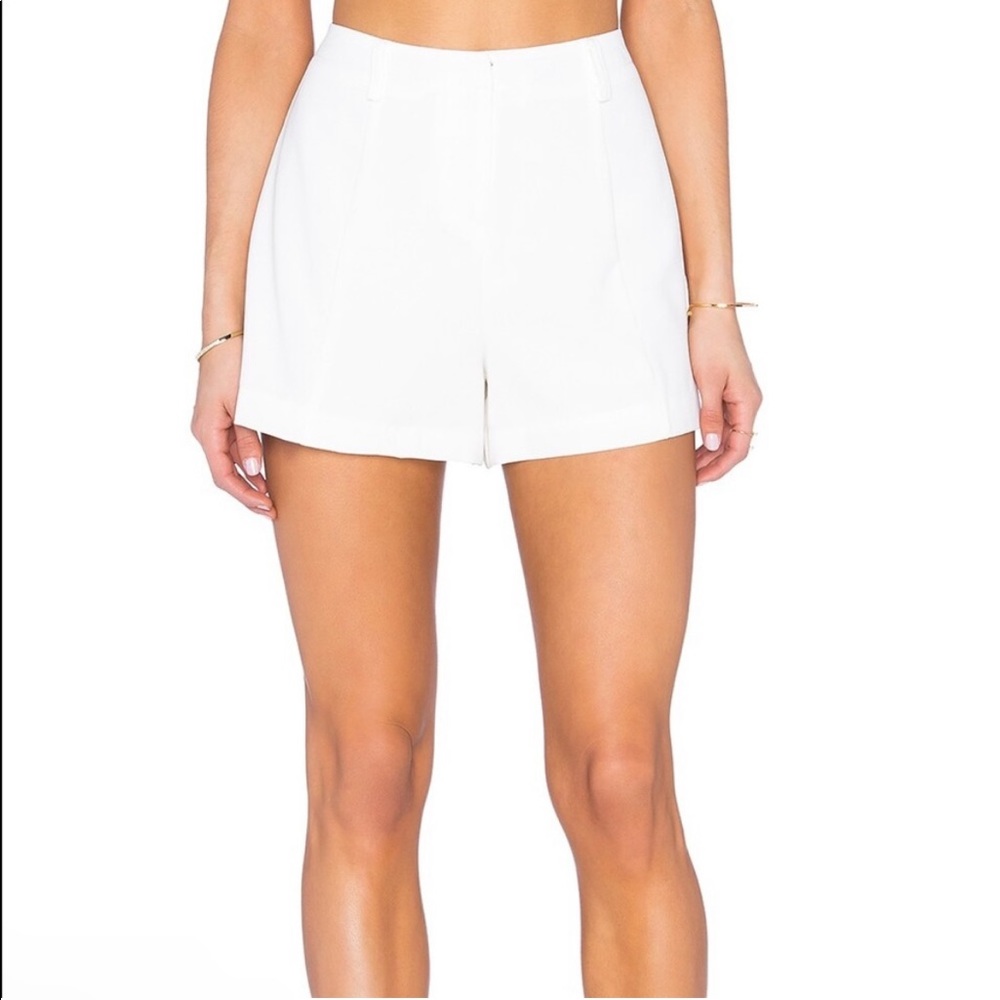Bishop & Young High Waist Drapey
Shorts Size Small NWT
